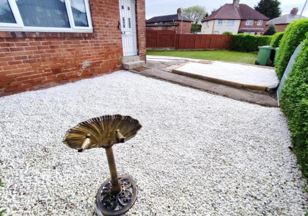Holiday home Comfortable 3 Bedrooms House - Ideal For Family And Contractors - Free Wifi And Parking For 2 Cars Leeds (West Yorkshire)